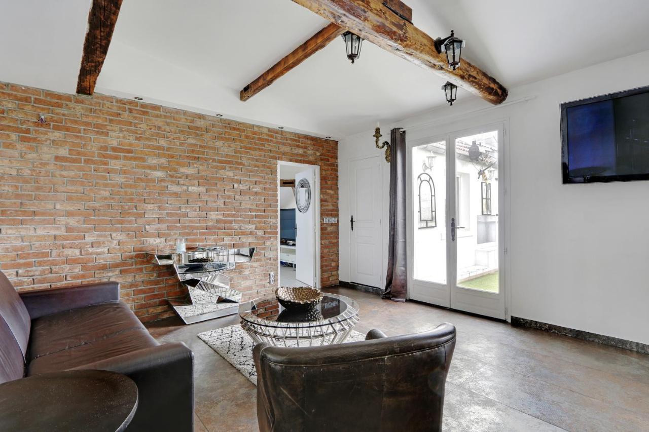 Pick A Flat'S Apartments In Le Marais - Rue Saint Merri Париж Екстериор снимка