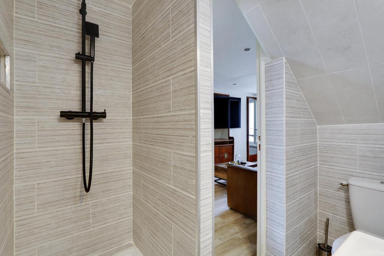 Pick A Flat'S Apartments In Le Marais - Rue Saint Merri Париж Екстериор снимка