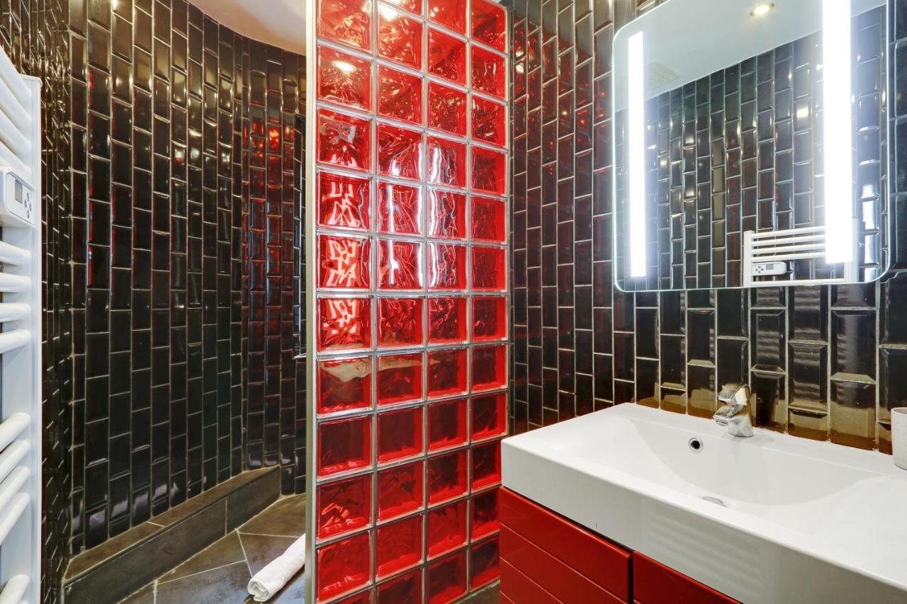 Pick A Flat'S Apartments In Le Marais - Rue Saint Merri Париж Екстериор снимка