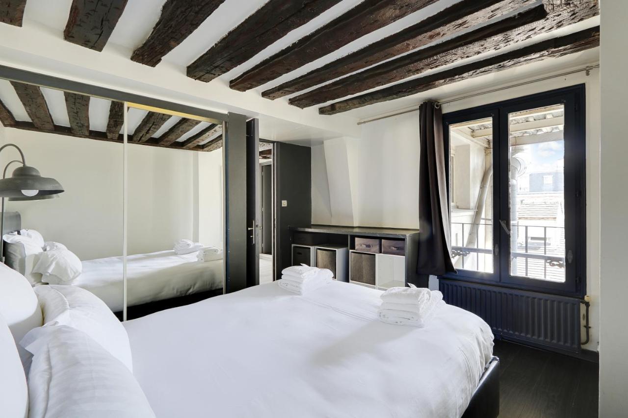 Pick A Flat'S Apartments In Le Marais - Rue Saint Merri Париж Екстериор снимка